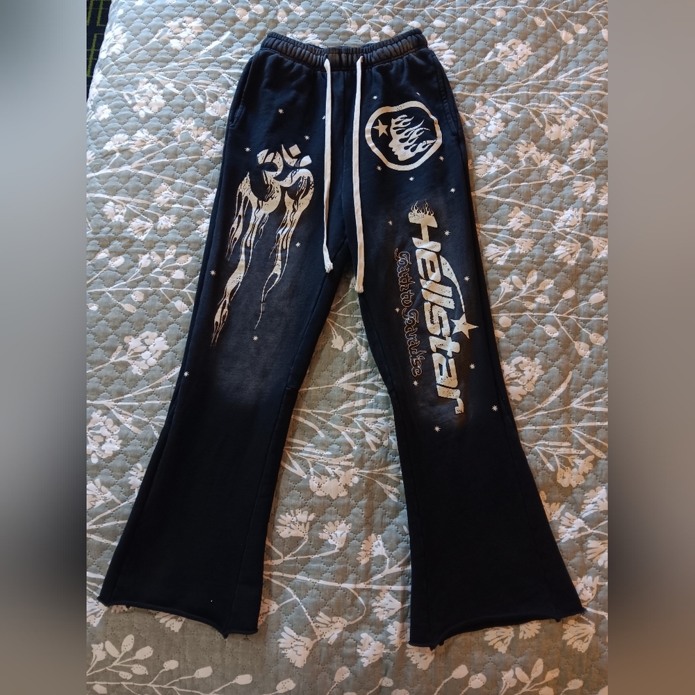 Hellstar Black Graphic Sweatpants